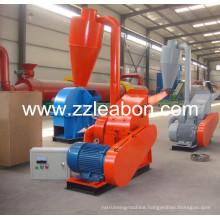 Small Farm Hammer Mill Working in Wood Pellet Making Line